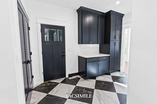 $4,100,000 | 27 First Pt Road, Moultonborough, NH 03254