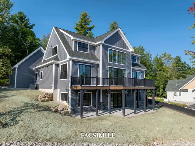 $4,100,000 | 27 First Pt Road, Moultonborough, NH 03254