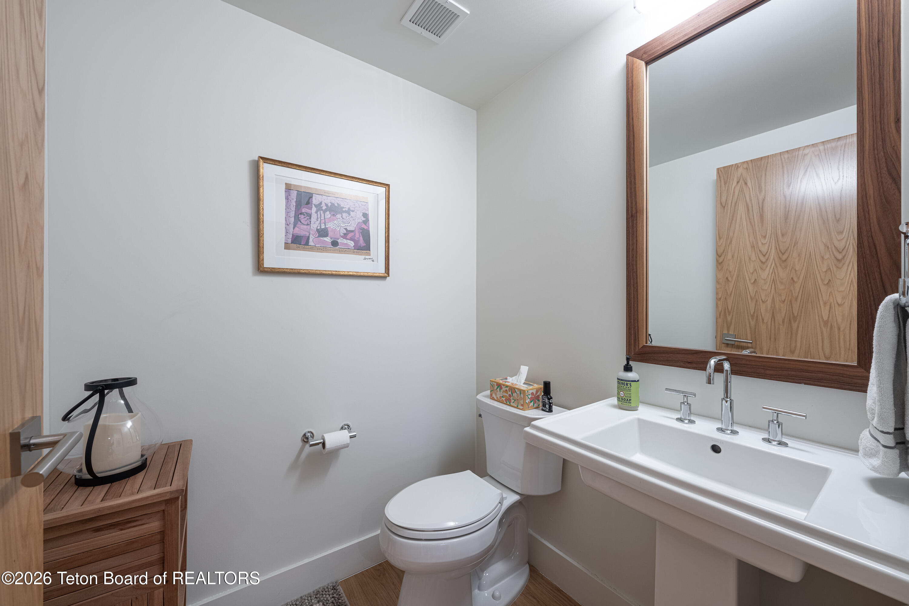 680 South Cache Street, Unit 501 Jackson, WY 83001 - Photo 22 of 24 One Town Hill 501