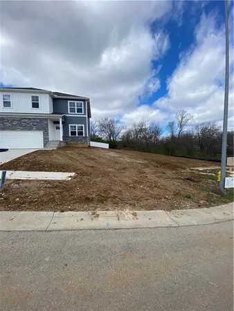 $439,990 | 521 Ellas Way, Liberty, MO 64068