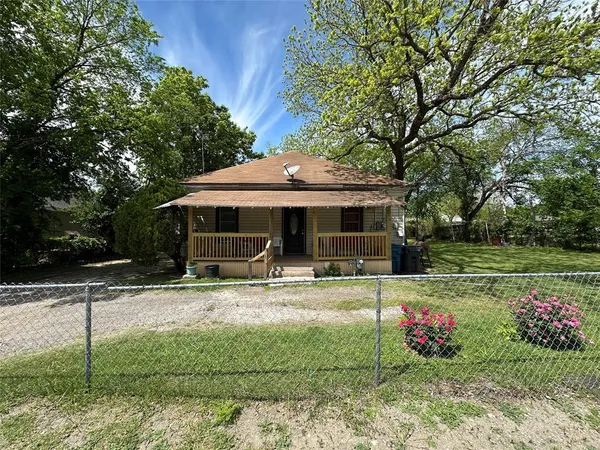 $90,000 | 610 West 13th Avenue, Corsicana, TX 75110