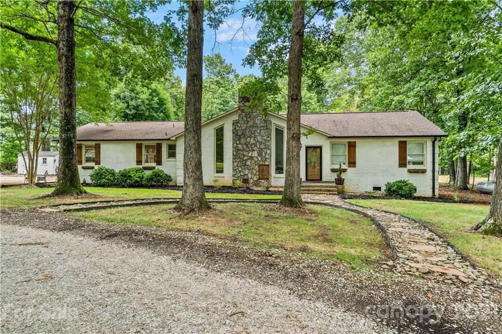 1018 Cameron Road York, SC 29745 - Photo 1 of 27 Gallery Image 1