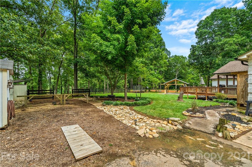 1018 Cameron Road York, SC 29745 - Photo 14 of 27 Gallery Image 14