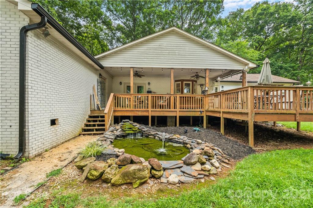 1018 Cameron Road York, SC 29745 - Photo 10 of 27 Gallery Image 10
