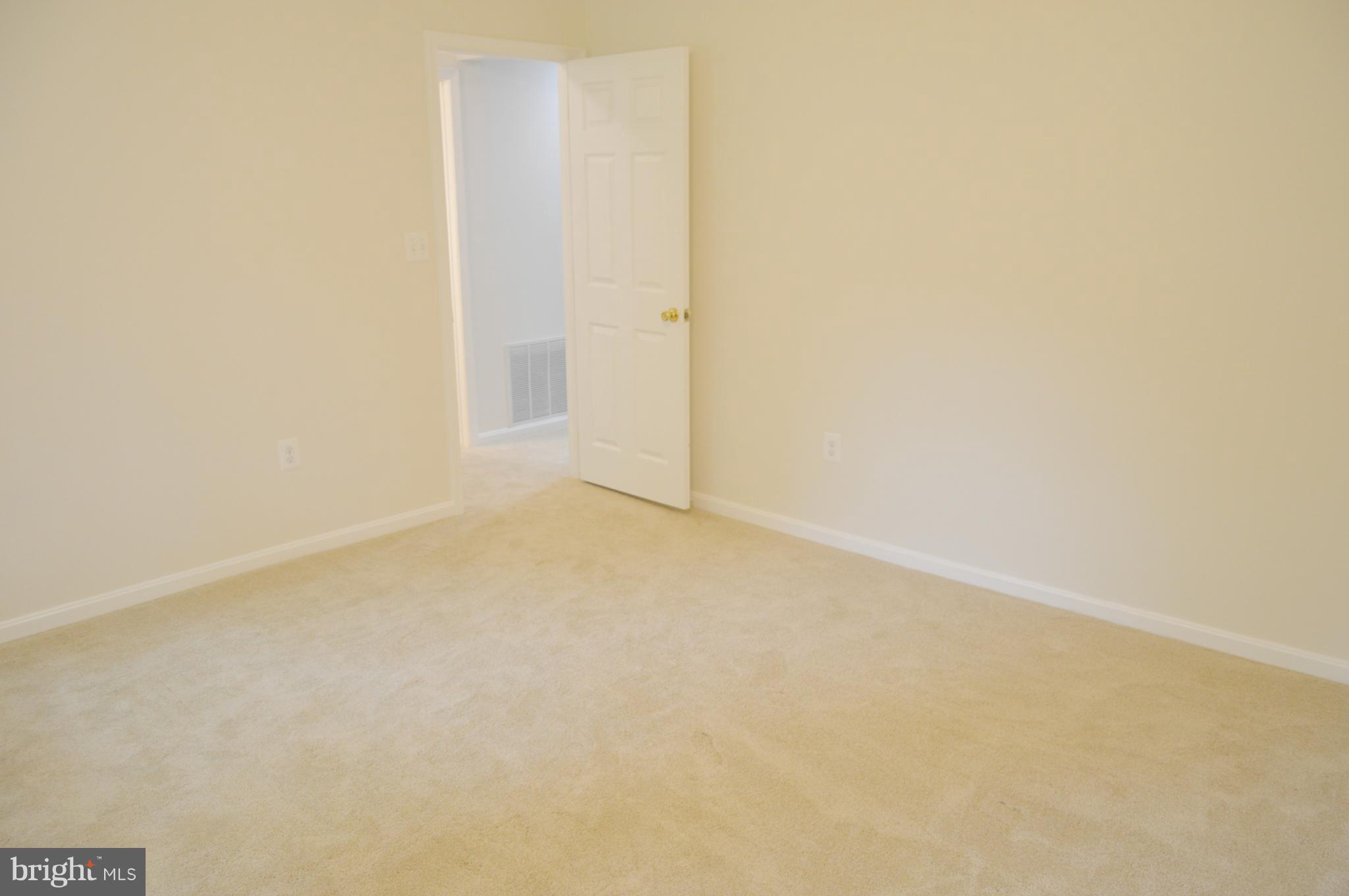 12214 Braddock Road Fairfax, VA 22030 - Photo 16 of 30 Bedroom