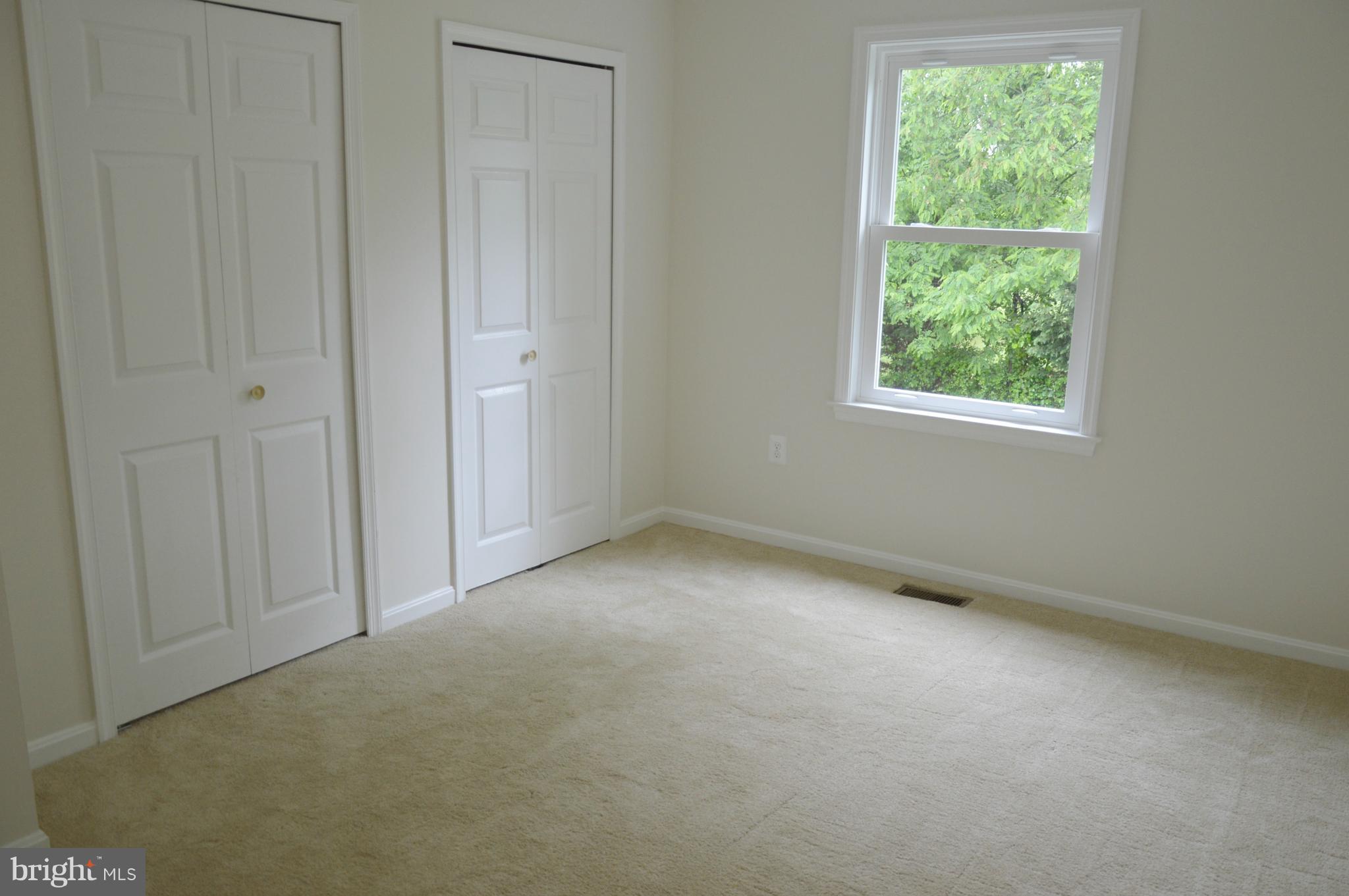 12214 Braddock Road Fairfax, VA 22030 - Photo 18 of 30 Bedroom