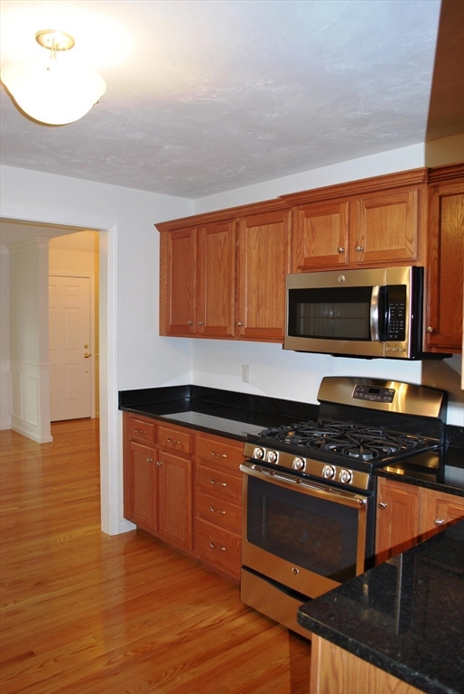 39 Country Hill Road, Unit 39 Jefferson, MA 01522 - Photo 4 of 16