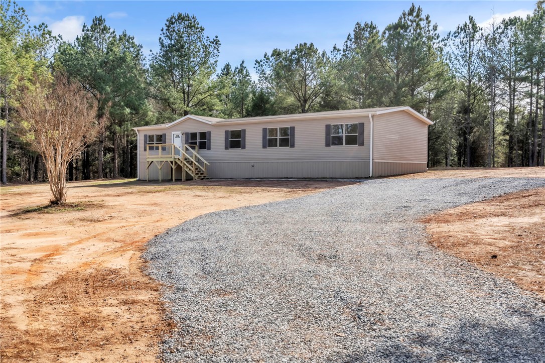 1112 Wilton E Hall Road Starr, SC 29684 - Photo 2 of 32