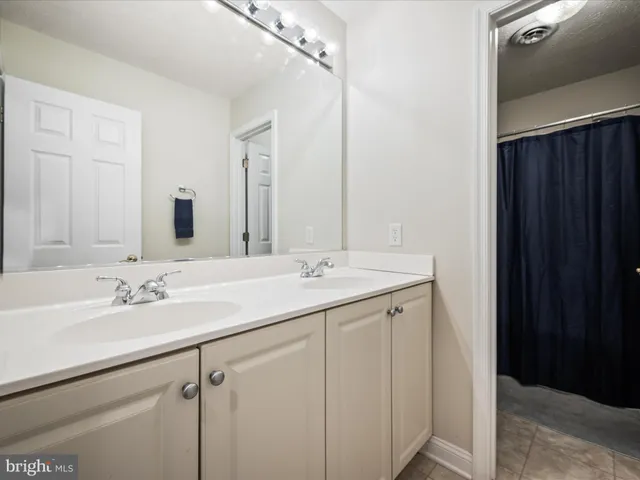 $755,000 | 317 Henderson Court, Berryville, VA 22611