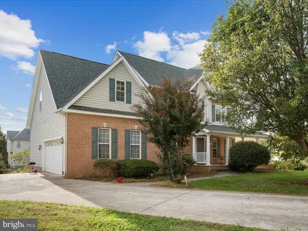 $740,000 | 317 Henderson Court, Berryville, VA 22611