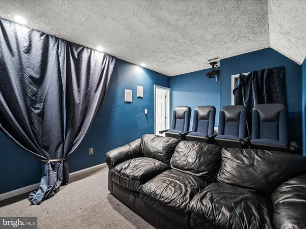 $740,000 | 317 Henderson Court, Berryville, VA 22611