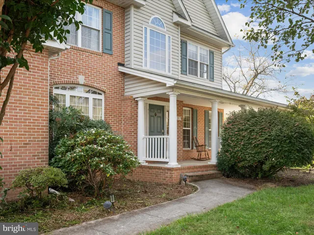 $755,000 | 317 Henderson Court, Berryville, VA 22611