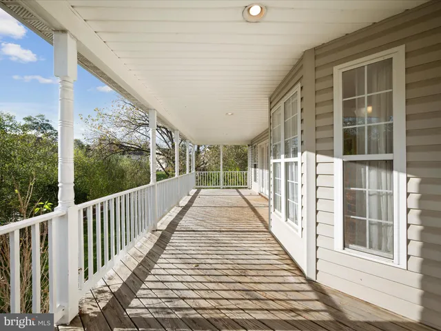 $755,000 | 317 Henderson Court, Berryville, VA 22611