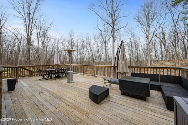 $599,000 | 968 McKinley Way, East Stroudsburg, PA 18301