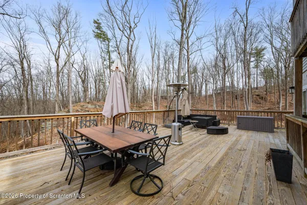 $599,000 | 968 McKinley Way, East Stroudsburg, PA 18301
