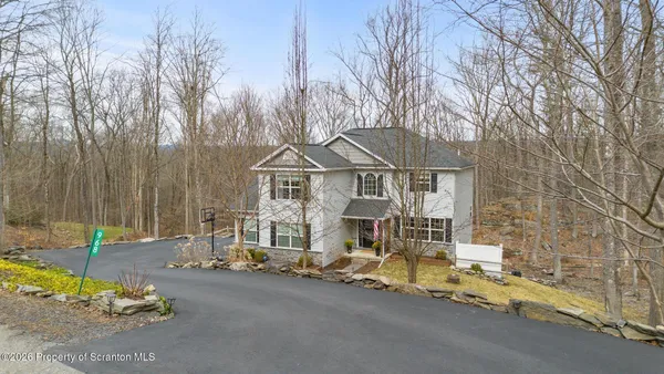 $599,000 | 968 McKinley Way, East Stroudsburg, PA 18301