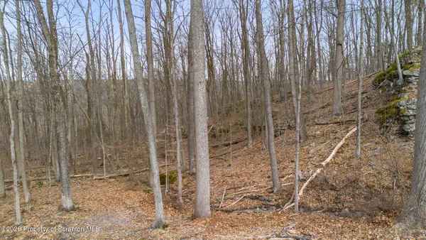 $599,000 | 968 McKinley Way, East Stroudsburg, PA 18301