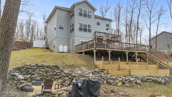 $599,000 | 968 McKinley Way, East Stroudsburg, PA 18301