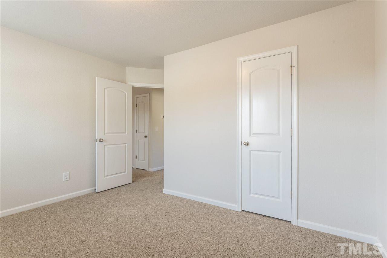 356 Rustling Way Zebulon, NC 27597 - Photo 12 of 15 Gallery Image 12