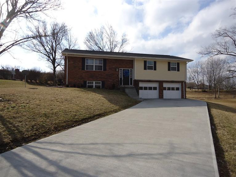 135 Meadow Brook Road Corbin, KY 40701 - Photo 2 of 28 Photo 2