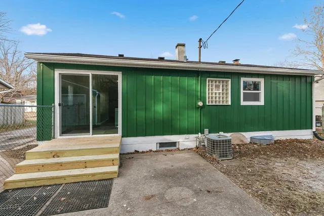 $175,000 | 1135 6th Street West, Milan, IL 61264