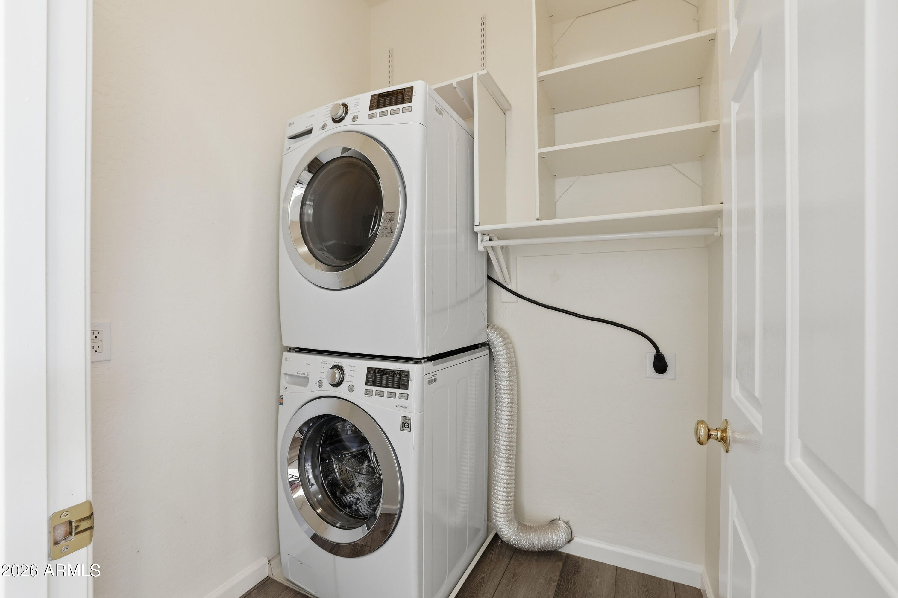 1225 North 36th Street, Unit 2011 Phoenix, AZ 85008 - Photo 21 of 28 Laundry