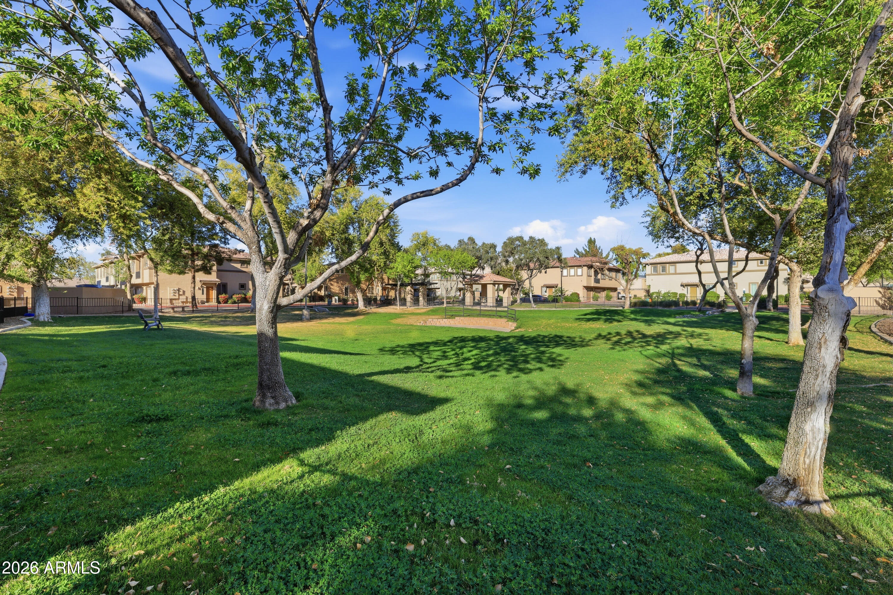 1225 North 36th Street, Unit 2011 Phoenix, AZ 85008 - Photo 25 of 28 0B4A2662