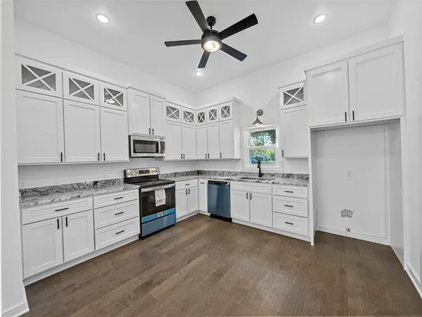 $1,750 | 3222 Travis Street, Greenville, TX 75401