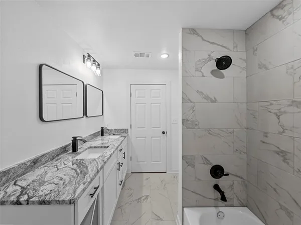 $1,750 | 3222 Travis Street, Greenville, TX 75401