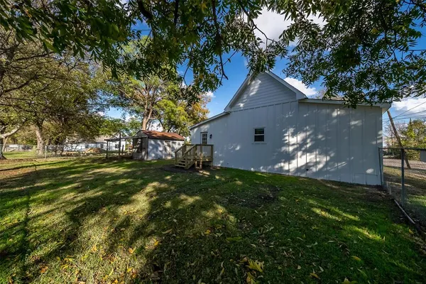 $1,750 | 3222 Travis Street, Greenville, TX 75401