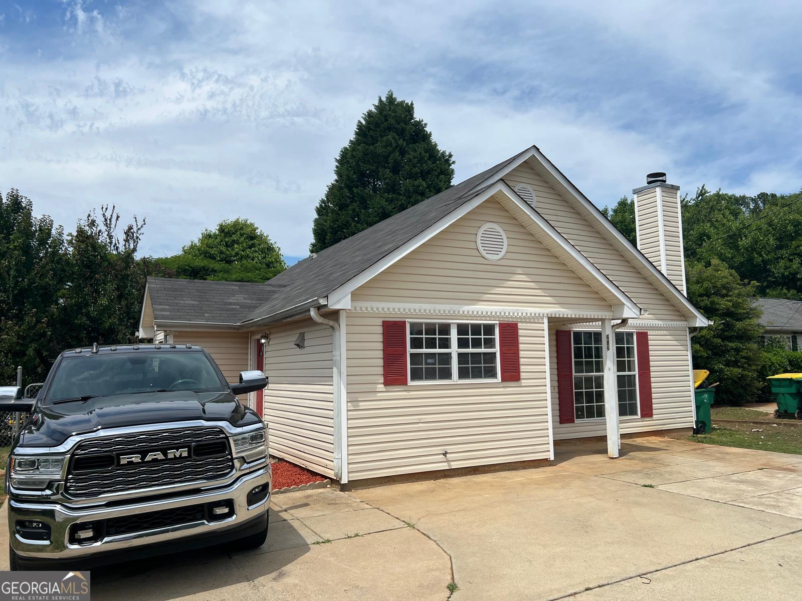 686 Morrow Road Forest Park, GA 30297 - Photo 3 of 19