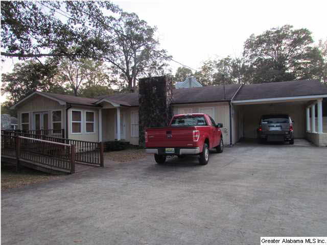 125 Aderholt Drive Springville, AL 35146 - Photo 1 of 6