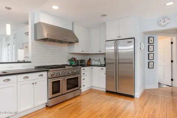 $2,185,000 | 14 Old Tree Farm Road, Stockbridge, MA 01266
