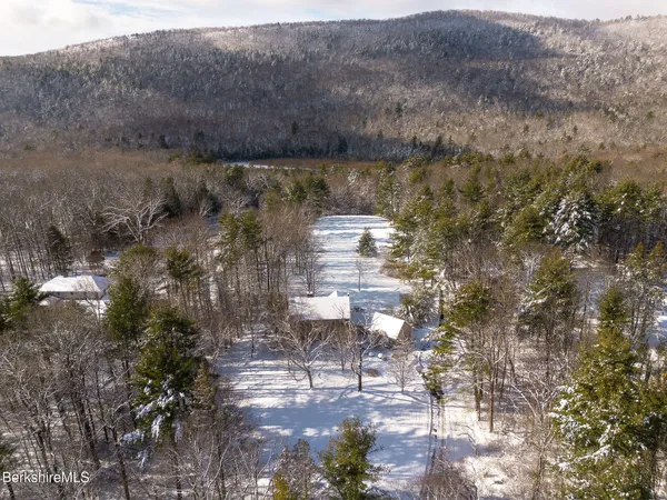 $2,185,000 | 14 Old Tree Farm Road, Stockbridge, MA 01266