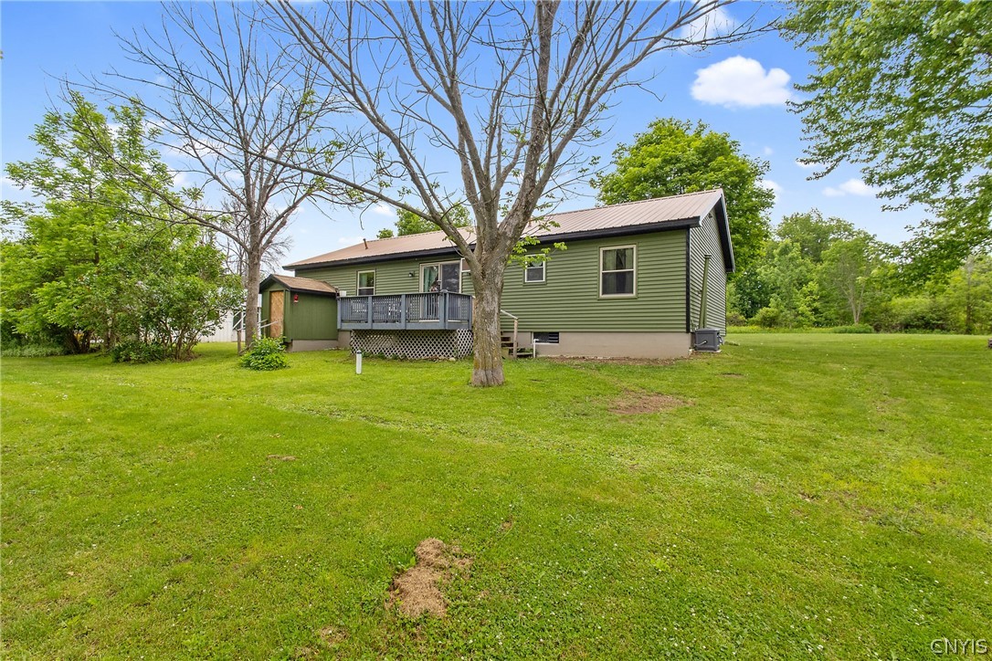 955 Middle Road Scriba, NY 13126 - Photo 34 of 47