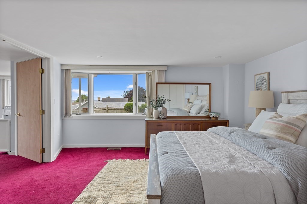 39 Ticehurst Lane Marblehead, MA 01945 - Photo 8 of 30