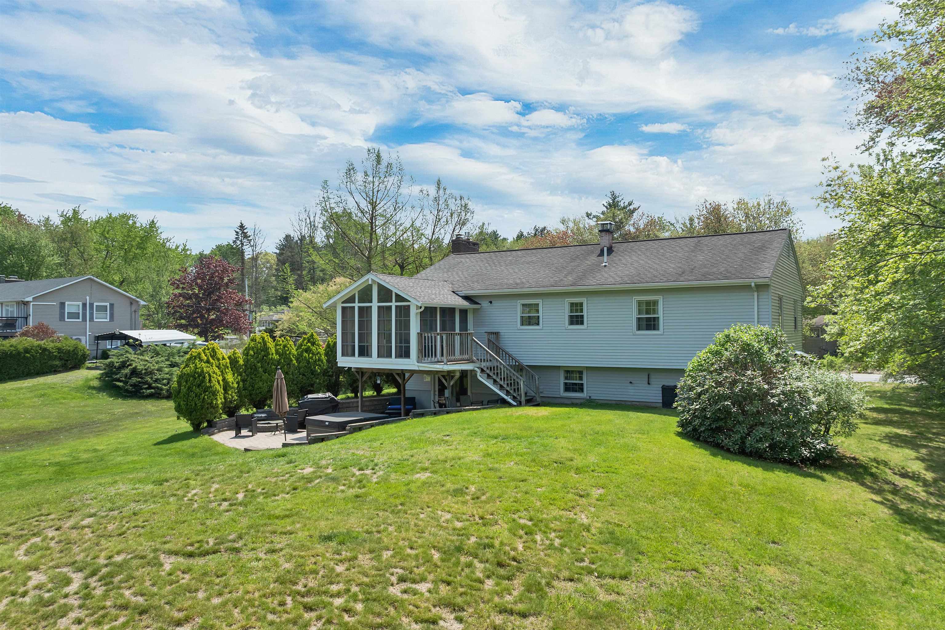 16 Sanders Road Hudson, NH 03051 - Photo 6 of 56