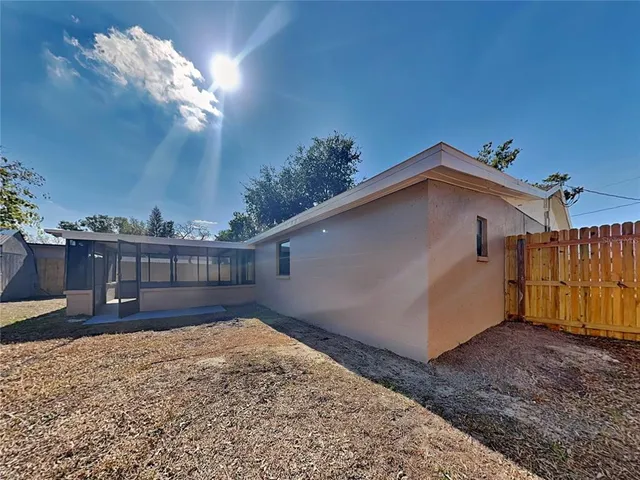 $1,889 | Undisclosed Address, Tampa, FL 33613