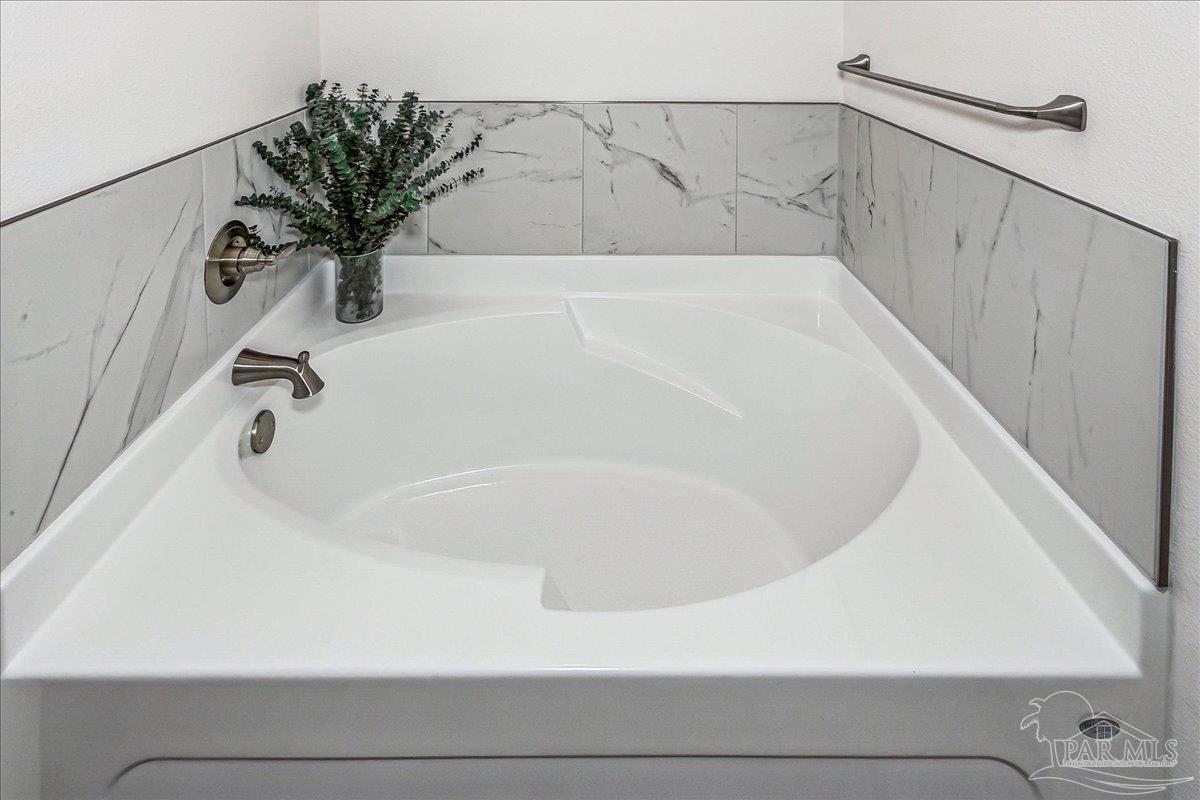 7061 Beulah Road Pensacola, FL 32526 - Photo 14 of 26