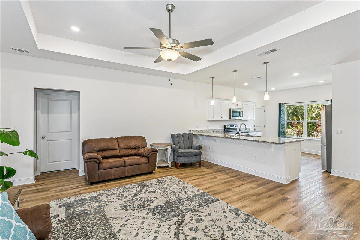 7061 Beulah Road Pensacola, FL 32526 - Photo 4 of 26