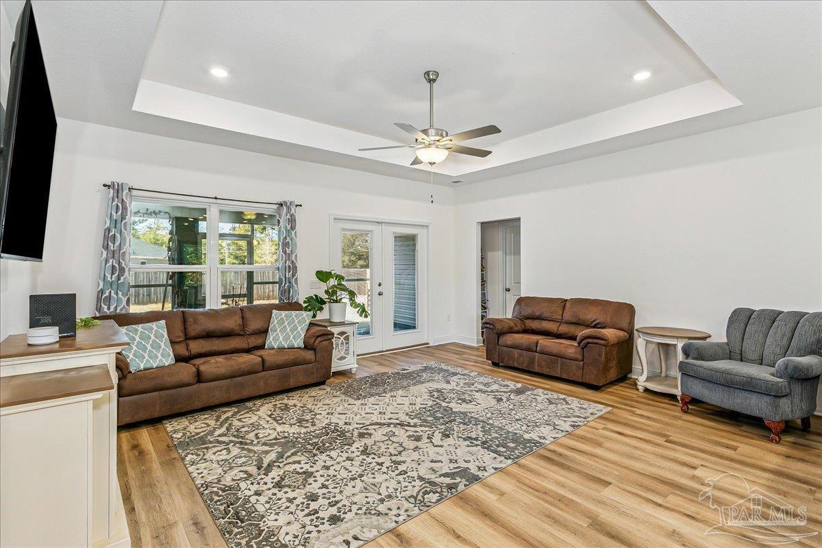 7061 Beulah Road Pensacola, FL 32526 - Photo 5 of 26