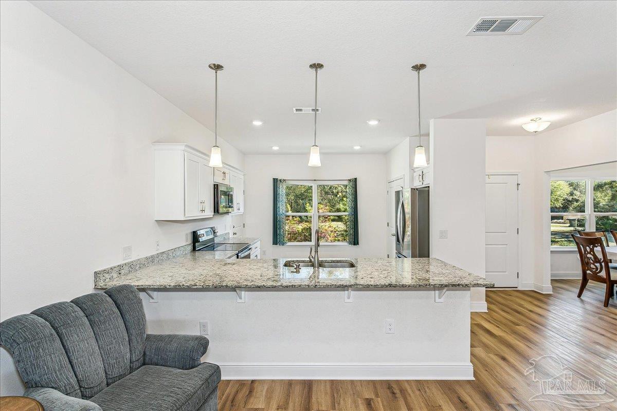 7061 Beulah Road Pensacola, FL 32526 - Photo 7 of 26