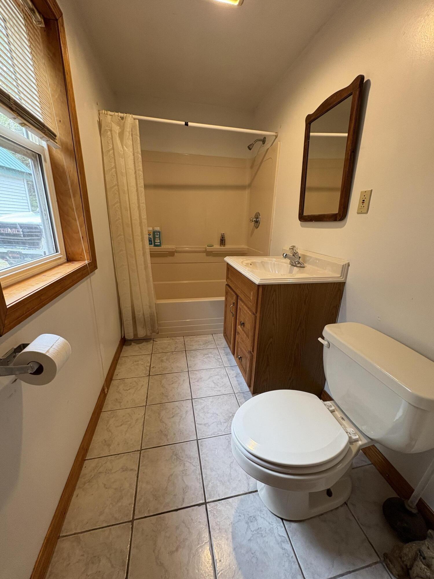 21 Smart Road Lee, ME 04455 - Photo 5 of 48 IMG_1031