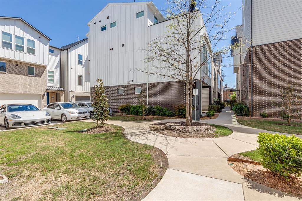 1119 Lavender Ridge Dallas, TX 75204 - Photo 23 of 24 Beautifully maintained community. Pet friendly!