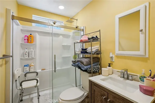 $999,000 | 3944 West 111th Place, Inglewood, CA 90303