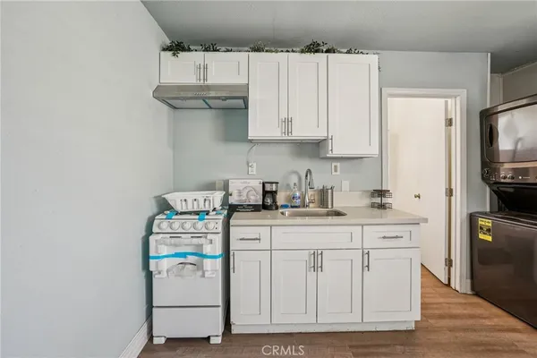 $999,000 | 3944 West 111th Place, Inglewood, CA 90303