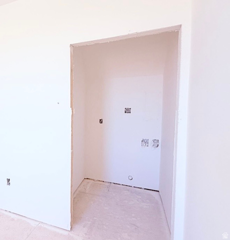 309 North 2805 West, Unit 407 Hurricane, UT 84737 - Photo 20 of 25 ADU laundry
