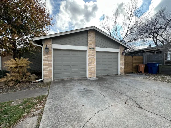 $2,200 | 6713 West Gate Boulevard, Unit A, Austin, TX 78745