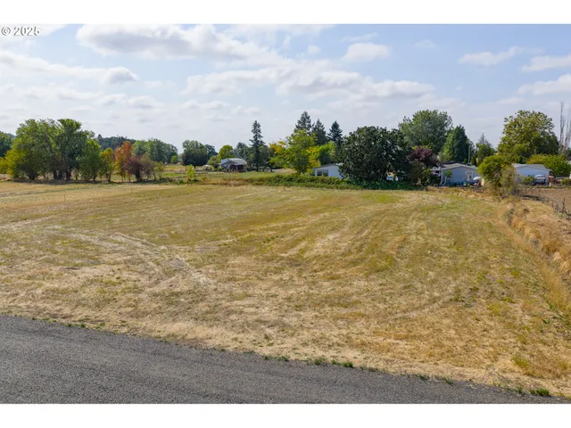 a view of a lake view