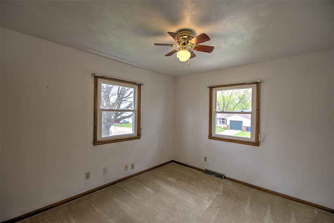 1606 East Barrington Avenue Decatur, IL 62526 - Photo 15 of 26 Gallery Image 15